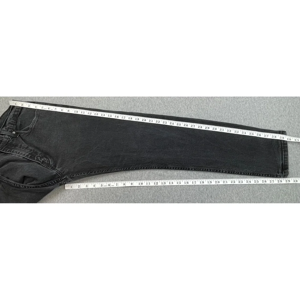Levis levis 502